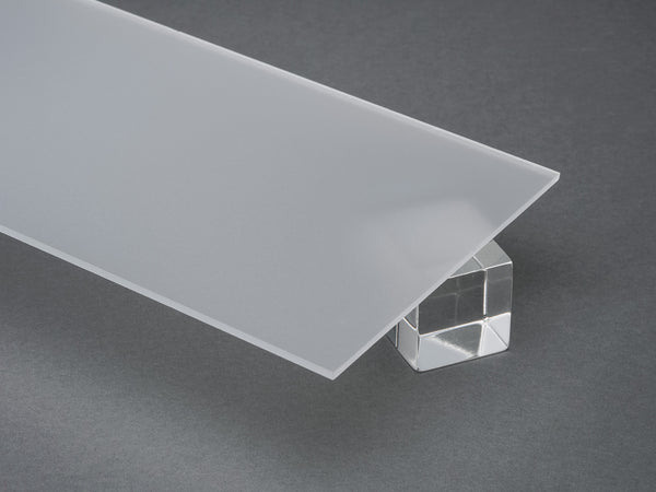 Choice 18 x 12 x 3/4 White Polyethylene Cutting Board